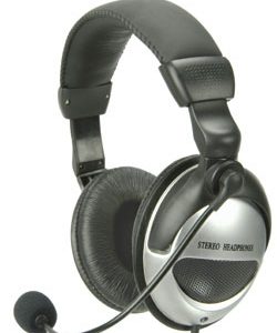 Multimedia Headset With Boom Microphone